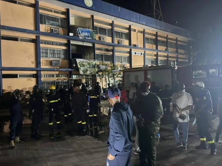 Incendie au ministère de la Sécurité, le PM Amadou Oury Bah sur les lieux