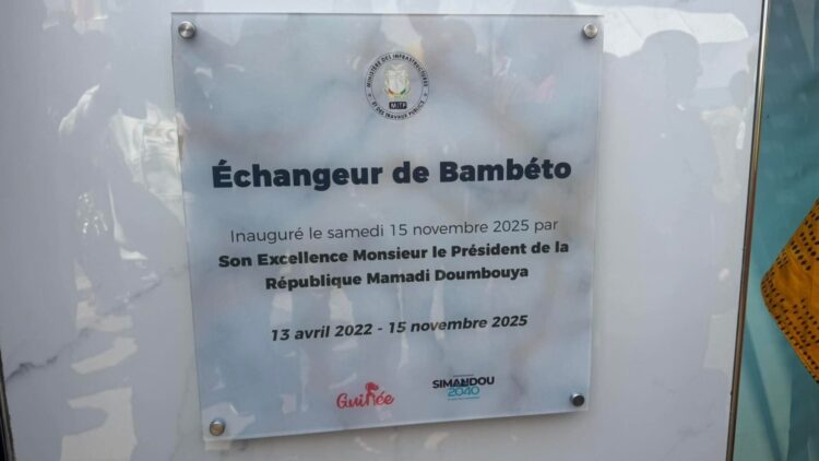 Infrastructures : ‘’L’Échangeur de Bambeto’’ inauguré par le Président Gl Mamadi Doumbouya