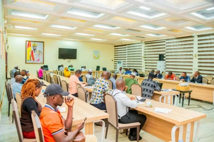 Palais du peuple : Le CNT poursuit l’élaboration des lois organiques d’application de la nouvelle Constitution