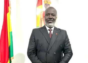 L’aube d’une nouvelle ère – La Guinée face à son destin (Par François Mara)