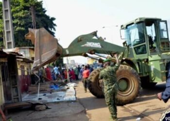 Déguerpissement des emprises des routes : le Président Mamadi Doumbouya justifie les raisons