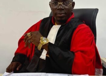 Préavis de grève des greffiers en Guinée : une démarche légale et légitime pour faire valoir leurs droits