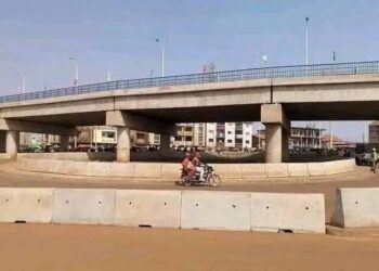 Une menace à l’Échangeur Paul Kagamé de Kagbelén ? le ministère des Infrastructures dément (communiqué)