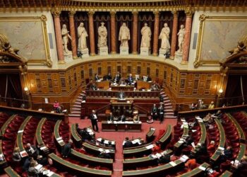 France : le Sénat rejette le budget 2026, le texte renvoyé à l’Assemblée nationale