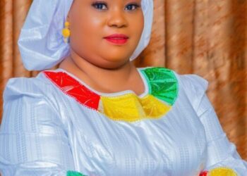 Suite des nominations : Mme Fatima CAMARA nommée ministre de l’Industrie et du Commerce (Décret)