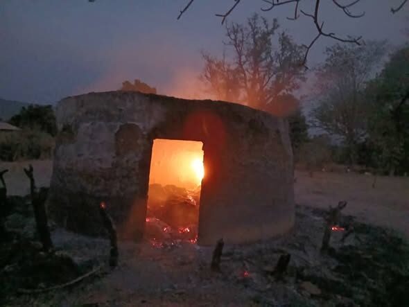 Dinguiraye : Un incendie à Kalinko laisse une famille sans abri, appel à l’aide