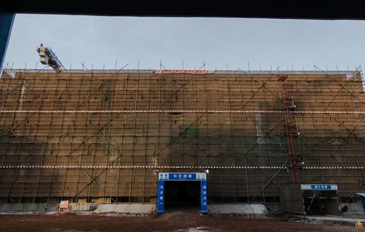 Les conseillers nationaux en visite sur le chantier du futur siège de l’Assemblée nationale