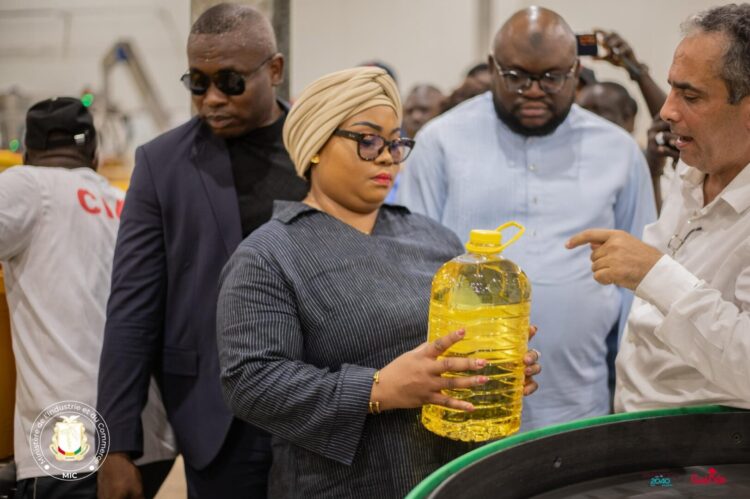 Ministère de l’industrie et du commerce : visite de terrain de la ministre Fatima Camara