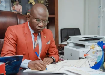 Publicité : L’OGP rappelle le délai d’affichage de banderoles et met en garde (communiqué)