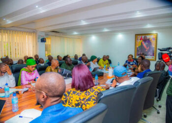 LFI 2026 : la diplomatie guinéenne et la diaspora au cœur des échanges au CNT