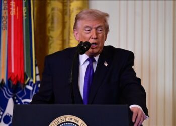 Trump affirme ne pas être préoccupé par la hausse des prix de l’essence