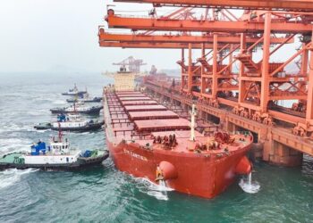Le premier minerai de fer de SimFer est arrivé au port de Dalian en Chine