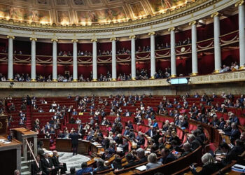 En France, les députés examinent ce lundi le projet de loi visant à simplifier la restitution aux pays d&rsquo;origine des œuvres d&rsquo;art pillées pendant l&rsquo;époque coloniale