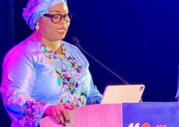 Madagascar/CEO Summit : la ministre de l’industrie et du commerce Fatima Camara prensente la vision de transformation économique et industrielle de la Guinée CEO PRESS