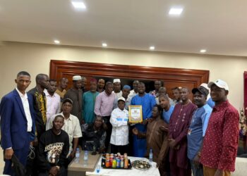 Reconnaissance collective des représentants des 7 sous-préfectures de Dinguiraye à Aliou Dieng