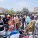 Guinée/Medias: Le ministre Mourana Soumah préside la remise des motos aux chefs des 41 stations de radios rurales de Guinée