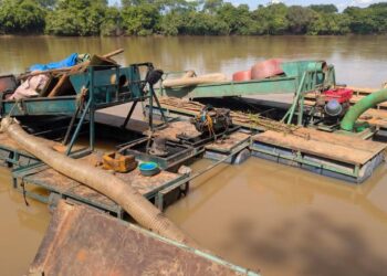 Mandiana : la justice entre en action face à l’expansion du dragage aurifère sur le Sankarani
