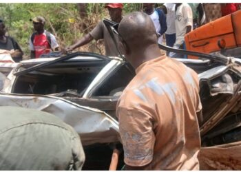 Mamou : 15 morts, dont plusieurs enfants, dans une collision entre un taxi et un camion-remorque à Diarabaka