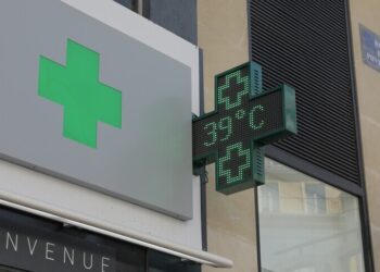 France : 35 départements en vigilance rouge canicule, l’alcool interdit sur la voie publique dans les zones concernées
