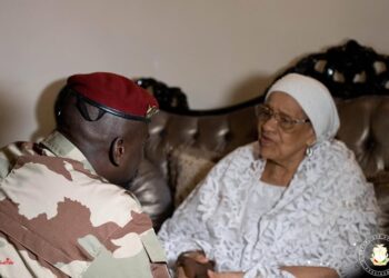 Décès de la 1ère première dame de la Guinée : la Présidence pleure une mère et présente ses condoléances au Peuple de Guinée