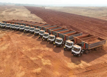UMS et Renault Trucks : dix ans de partenariat au service des opérations minières en Guinée