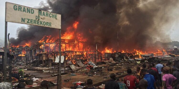 Gand marché de N’zérékoré : Près de 3 000 commerçants sinistrés, 4 342 infrastructures détruites