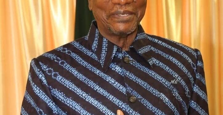 Décès de Hadja Andrée Touré : Alpha Condé salue la mémoire d&rsquo;une figure fondatrice de la Guinée indépendante
