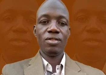 Média : Mamadou Foula Camara installé à la tête de la Radio rurale de Dinguiraye