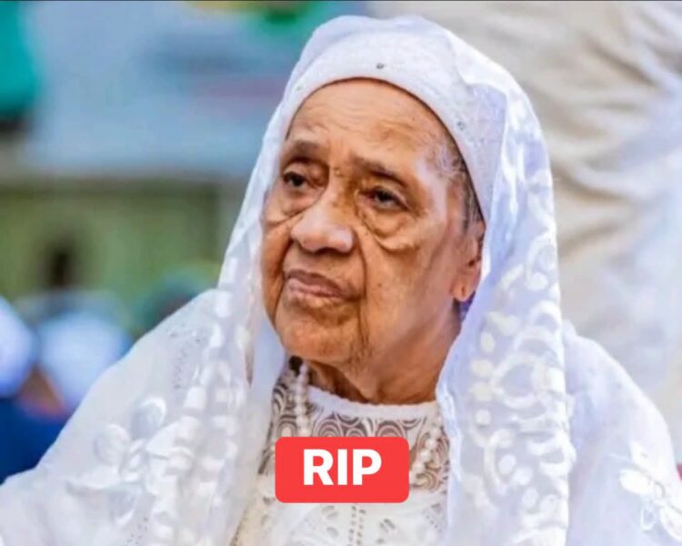 Page noire : la Guinée en deuil, décès de la 1ère première dame de la République de Guinée Hadja André Touré à l’âge de 93 ans