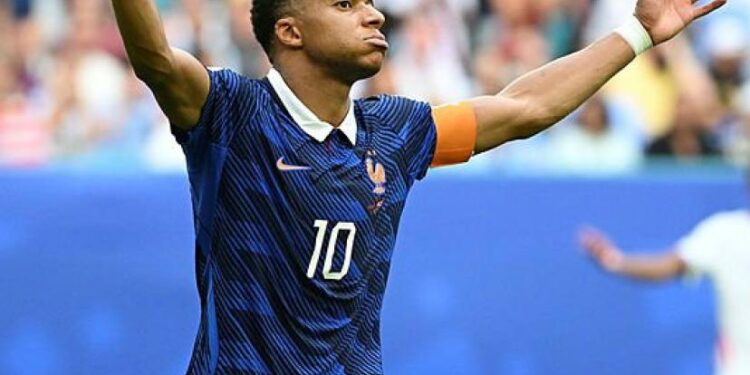 Coupe du monde 2026 : Kylian Mbappé surclasse Lionel Messi et devient le meilleur buteur de l’histoire du Mondial