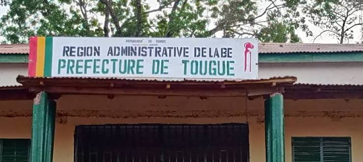 Tougué : Un enseignant meurt après avoir été poignardé, son épouse interpellée