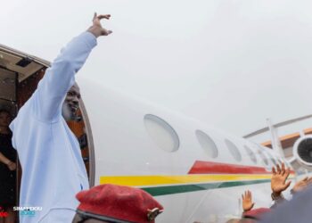Aéroport International Ahmed Sékou TOURE : le Président de la République S.E Mamadi DOUMBOUYA quitte Conakry pour un congé annuel en Grèce