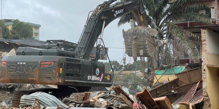 Hafia/Conakry : l’effondrement d’un immeuble fait au moins 4 morts (bilan provisoire)