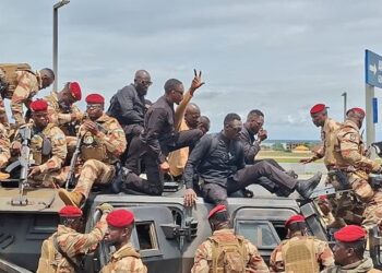 Conakry : retour du Président Mamadi Doumbouya après quelques jours en Grèce