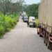 Circulation : un camion accidenté bloque actuellement la circulation sur l’axe Faranah–Kissidougou (AGEROUTE Guinée)