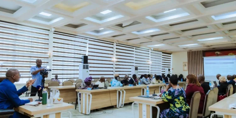 Rentrée parlementaire du 5 octobre : le Président Dansa Kourouma fait le point avec le comité préparatoire