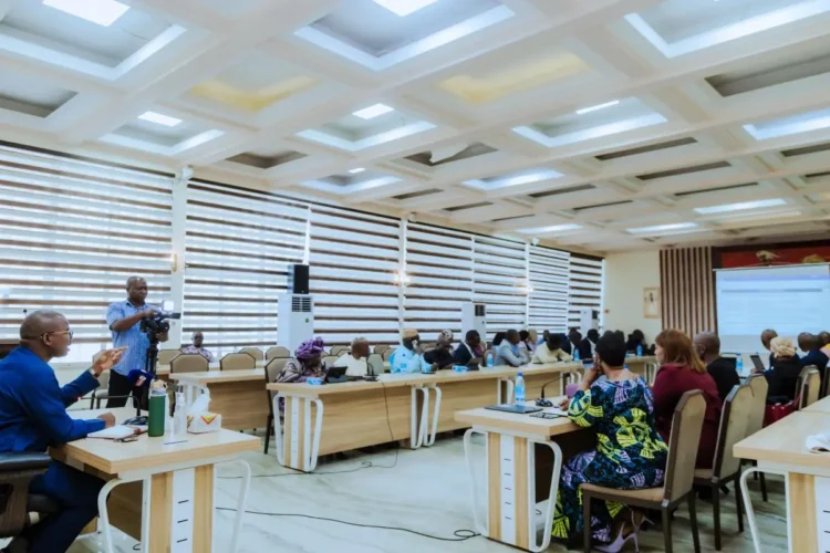 Rentrée parlementaire du 5 octobre : le Président Dansa Kourouma fait le point avec le comité préparatoire