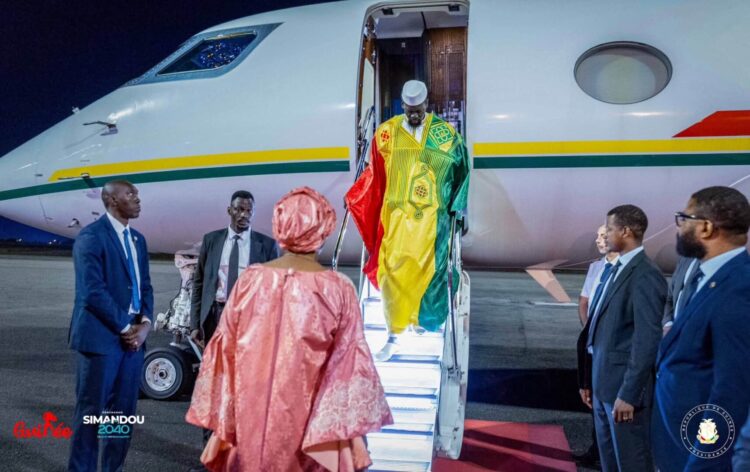 Coopération : le Président Mamadi DOUMBOUYA accueilli à Abidjan par les autorités ivoiriennes et la communauté guinéenne