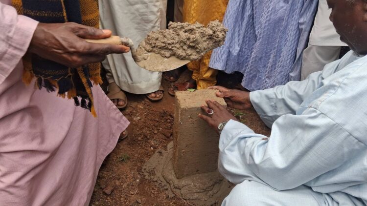 Education/Dinguiraye : pose de la 1ère pierre des travaux de construction d’un collège-lycée