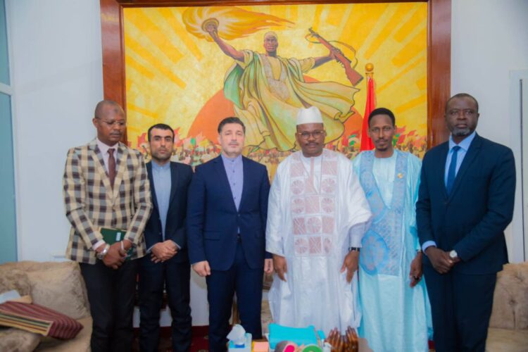 Coopération : l’Ambassadeur d’Iran en Guinée reçu par Dr Dansa Kourouma Président de l’AN