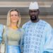 Annonce : une petite fille sout le toi du Président Mamadi DOUMBOUYA et son épouse Lauriane Darboux