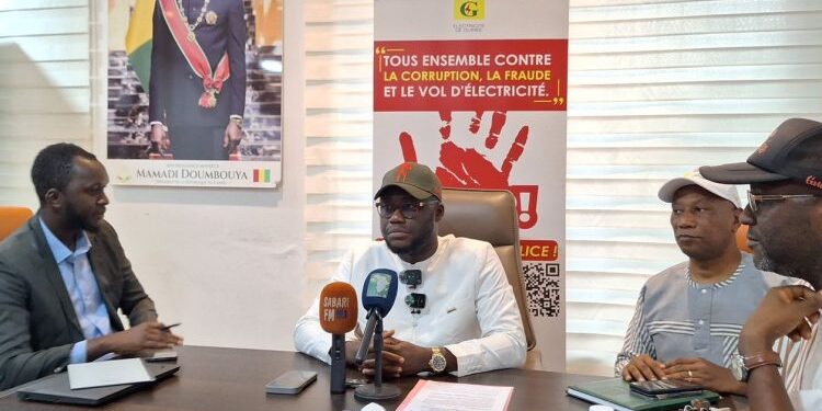 Différend EDG et la Mairie de Ratoma : « le Maire sera retenu dans les liens de la culpabilité et la loi pénale lui sera appliquée dans toute sa sévérité et sa rigueur » jure Dr Yaovi Afadodan