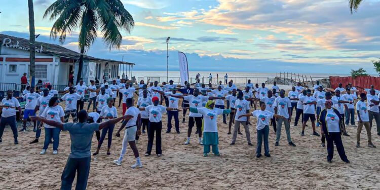 Journée de la Solidarité : AGL Guinée mobilise ses collaborateurs et renforce son engagement pour l’éducation à travers le programme École Prospère