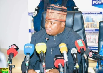 Examens nationaux en Guinée : le Procureur Alphonse Charles Wright demande une enquête sur la gestion financière
