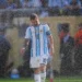 Football : Lionel Messi prend sa retraite internationale, une pluie d’hommages salue la légende argentine
