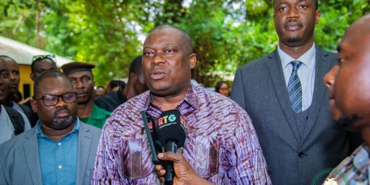 Guinée : levée de la suspension des activités de coupe, d&rsquo;exploitation et de transport du bois (communiqué)