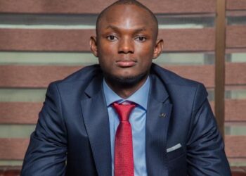 Dernière minute : Mamady Doumbouya élu nouveau Président de la FÉGUIFOOT, avec 21 voix sur 53