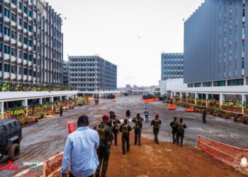 Conakry: le Président Mamadi DOUMBOUYA visite la cité administrative de Koloma