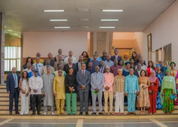 Assemblée nationale : les responsables de l’administration parlementaire félicitent le Secrétaire général Aboubacar Camara pour sa nomination