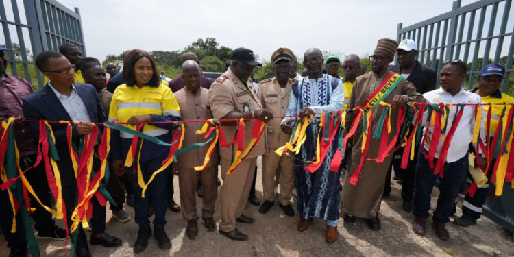 SimFer remet officiellement trois infrastructures communautaires à Beyla et Macenta